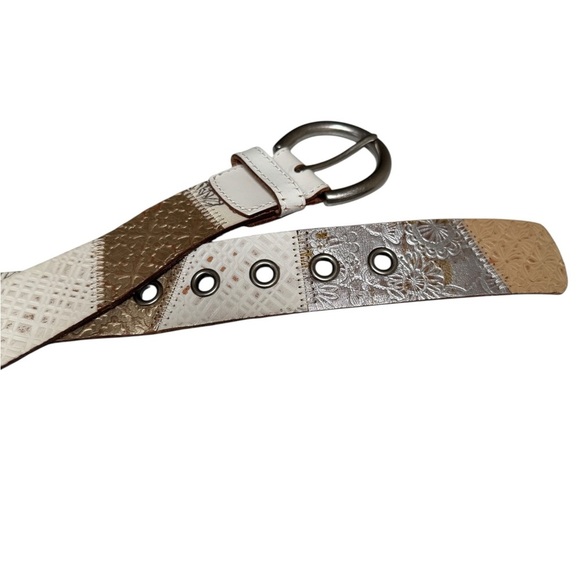 Fossil Embossed Patchwork Leather Belt , Boho Western Style, Size S - Picture 5 of 7